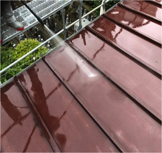 東京港区Nマンション外壁防水工事 屋根 洗浄