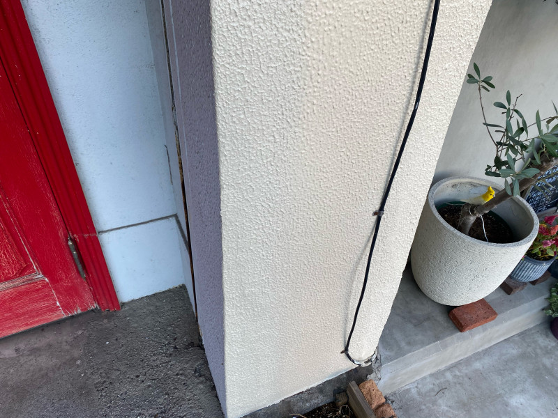 横浜市 Mビル 改修工事 外壁防水 ヒビ割れ 塗装